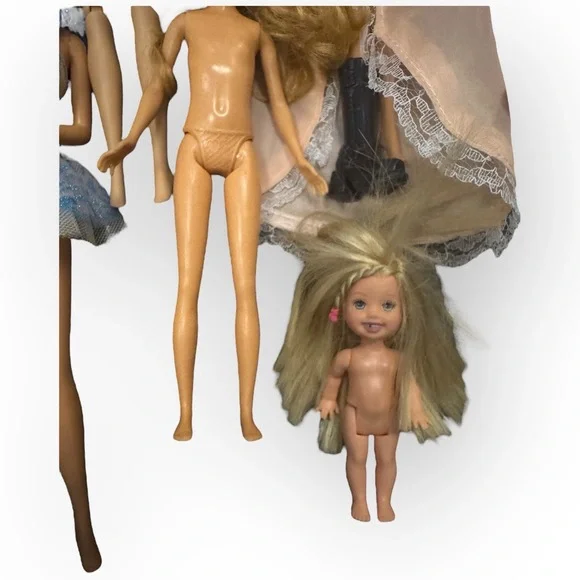 Barbie Lot 9 Dolls EUC - Picture 4 of 5